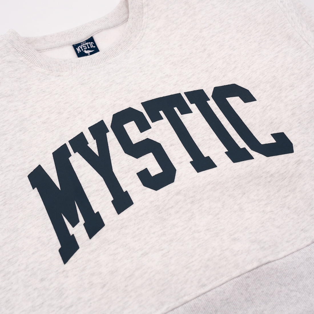 Mystic Crop Crewneck in Silver Grey