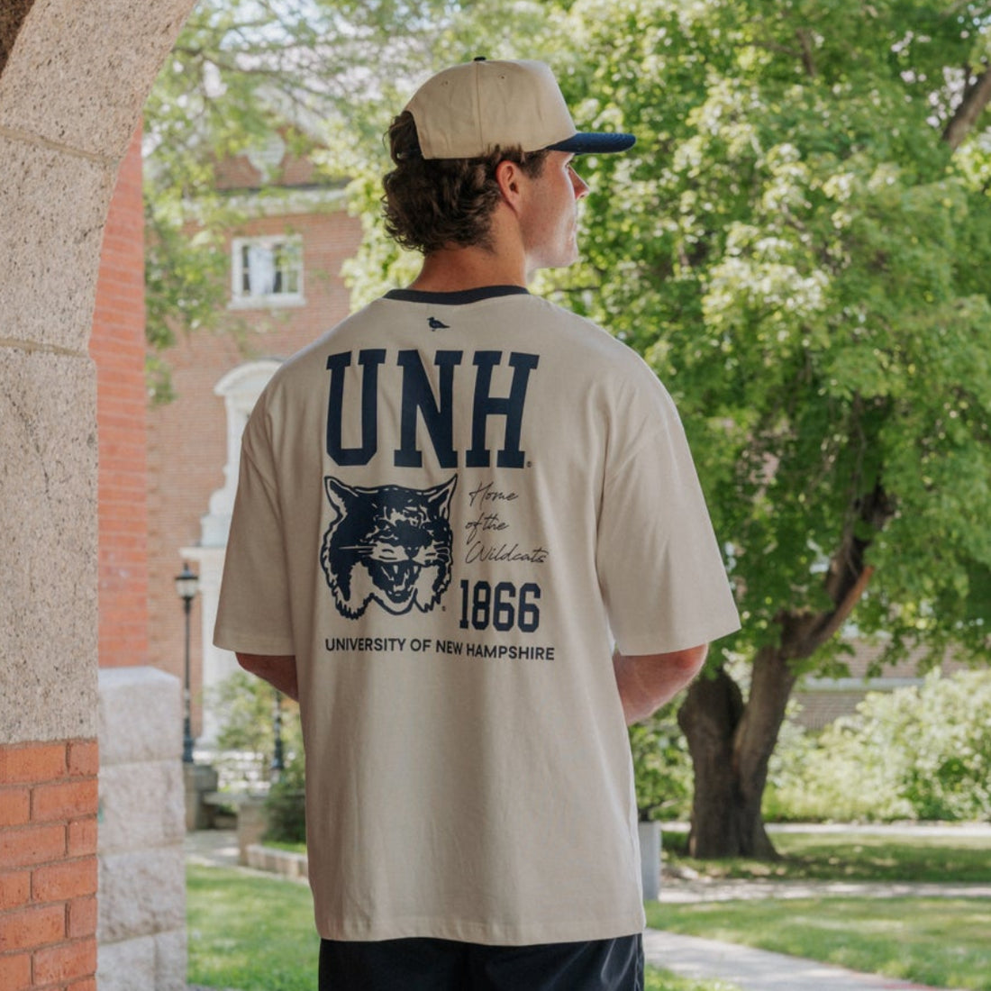 UNH Vintage Wildcat Ringer T-shirt - Cream