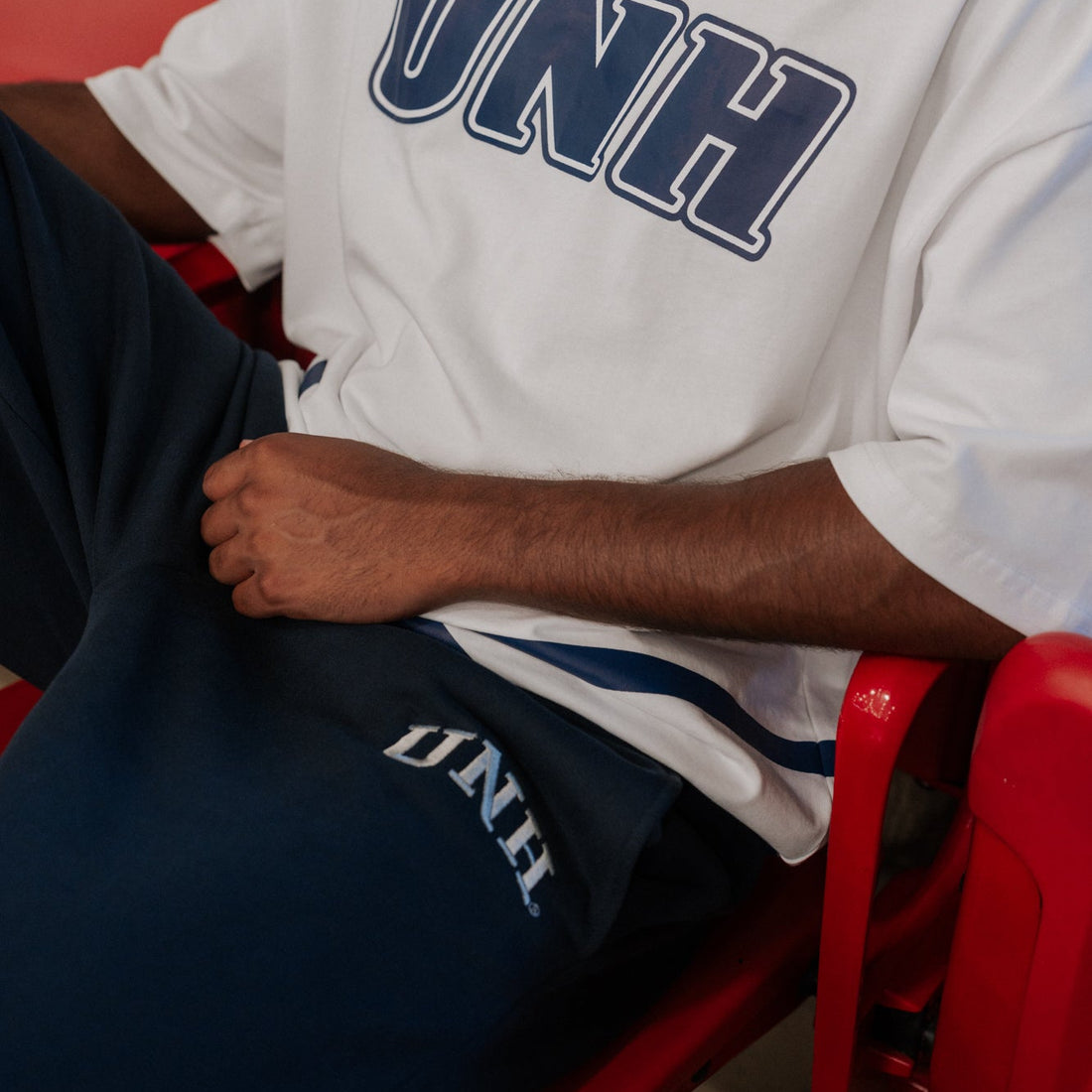 UNH Sweatpants - Navy