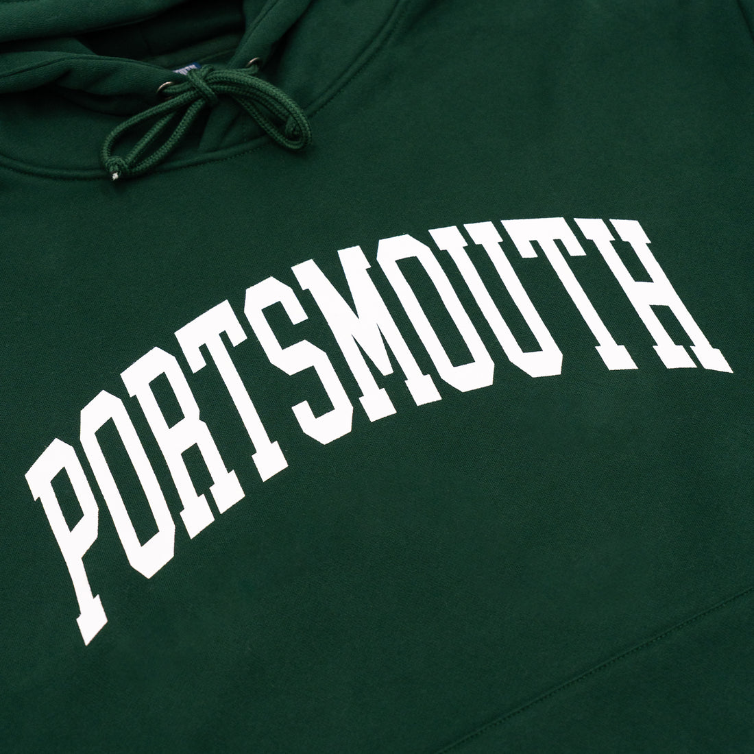 Portsmouth Pullover Hoodie in Ivy Green