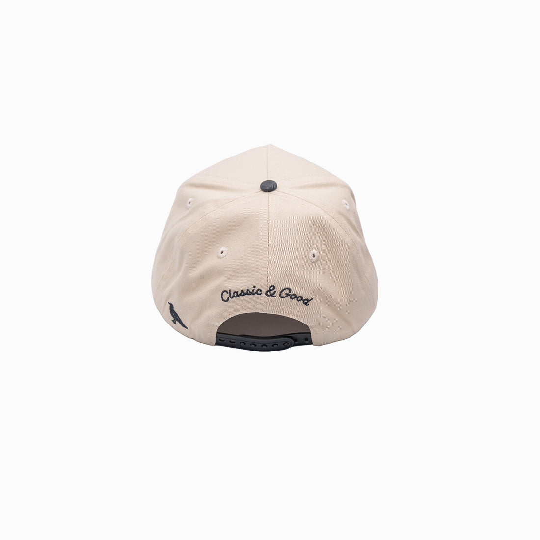 Mystic 3D Embroidered Contrast Hat in Off-White/Grey