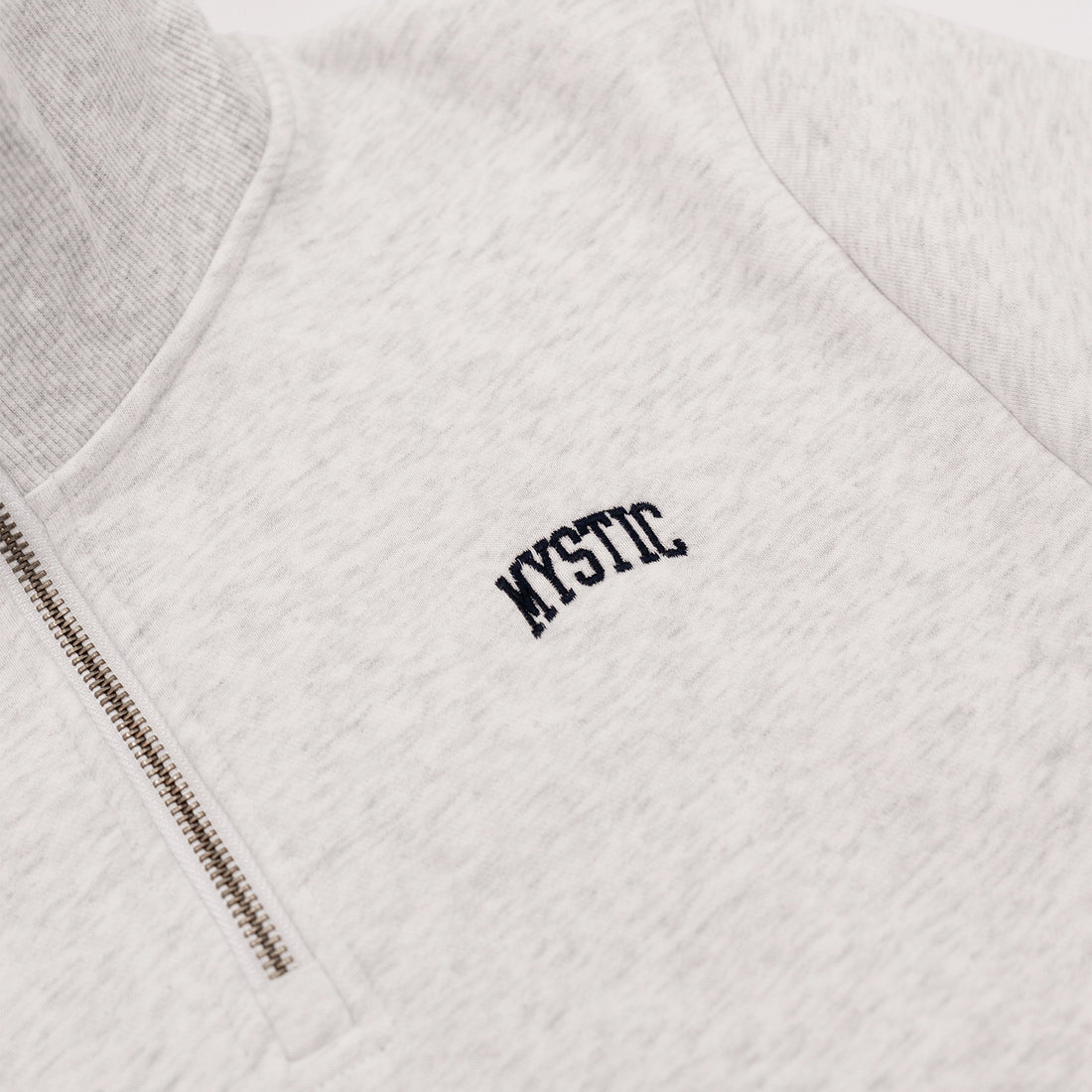Mystic Quarter Zip in Silver Grey