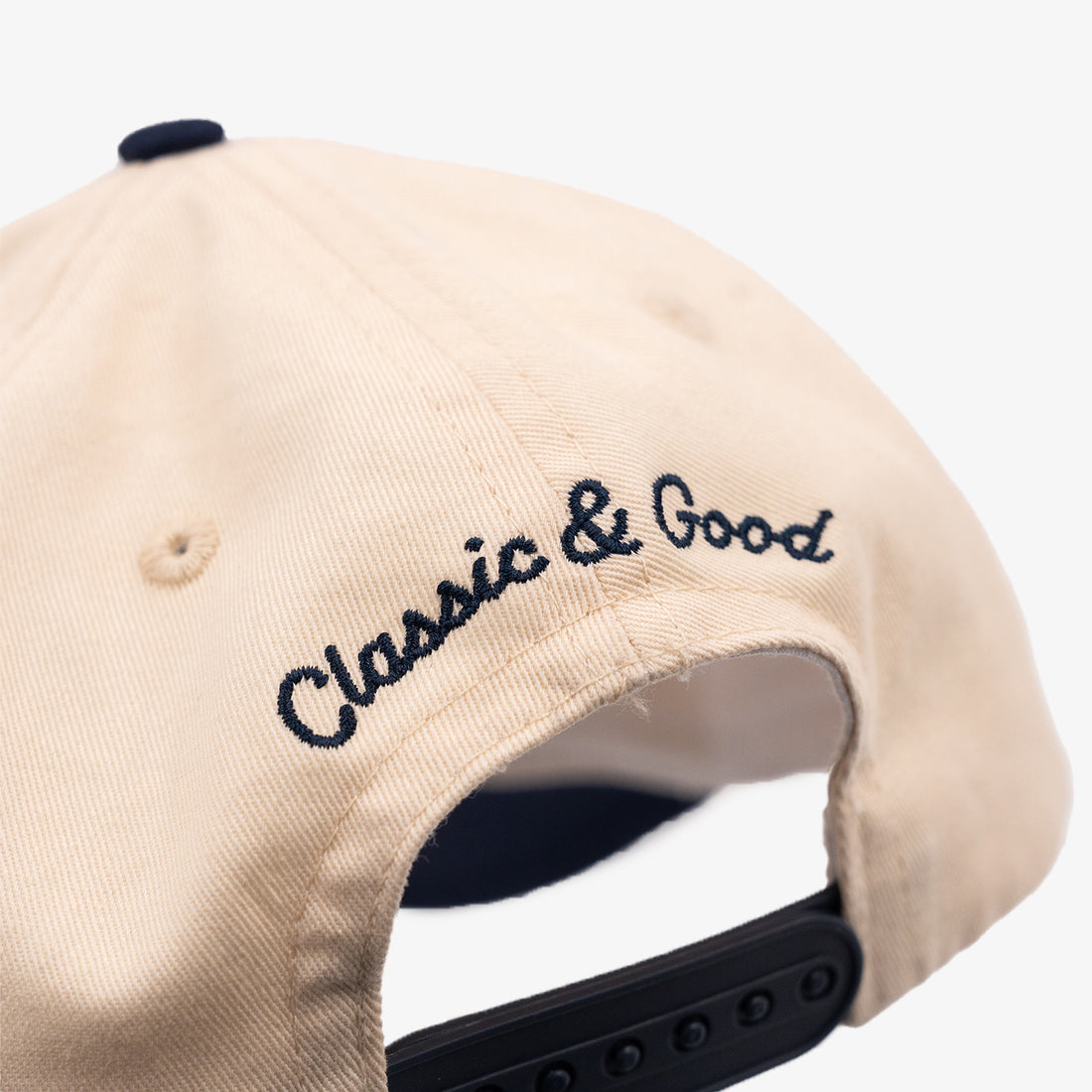 Mystic Upside Down Hat in Off-White/Navy