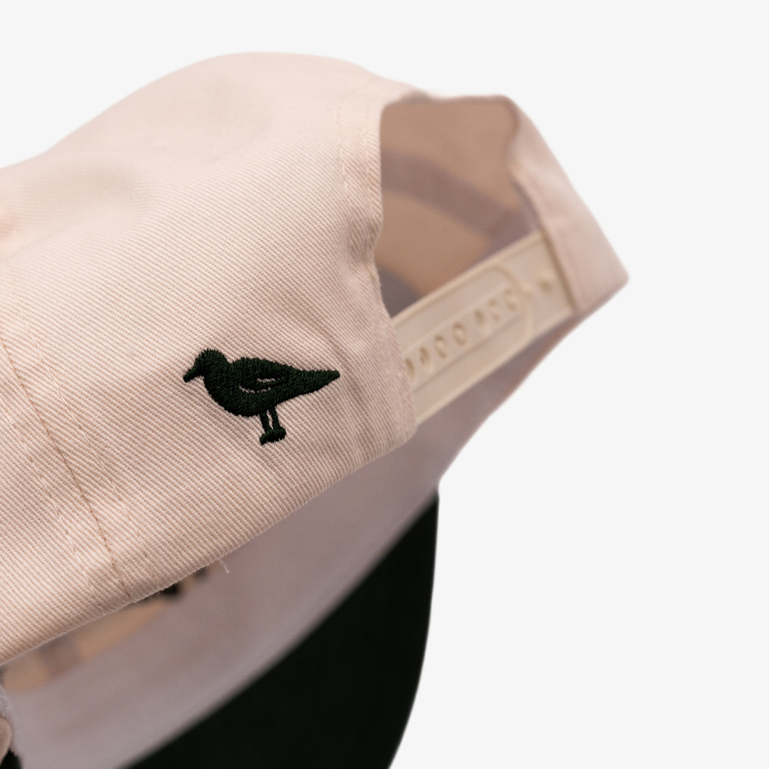 Portsmouth Ultrasuede Contrast Hat in Ivy Green/White